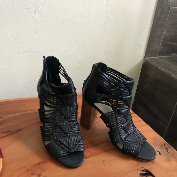 Shoes - Picture 2 of 4